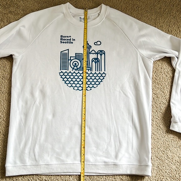 Oiselle Born and Raced Seattle White and Blue Crewneck Sweatshirt Womens Large - Picture 11 of 14